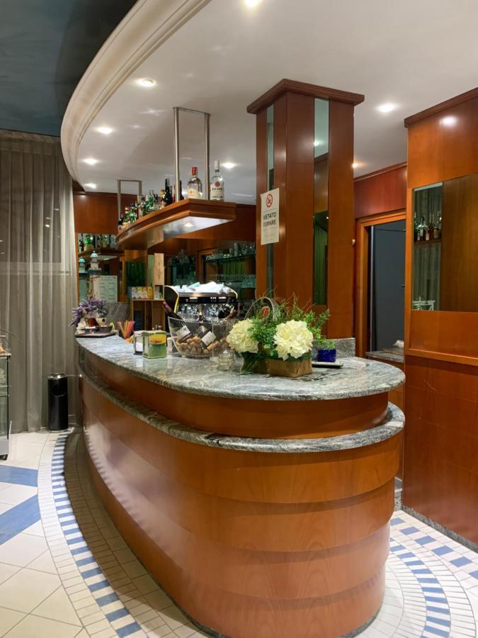 Hotel Bellevue Caorle Exterior photo