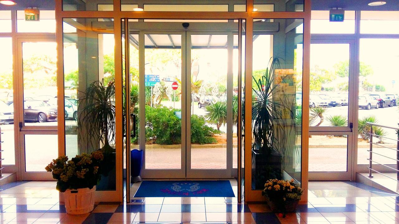 Hotel Bellevue Caorle Exterior photo