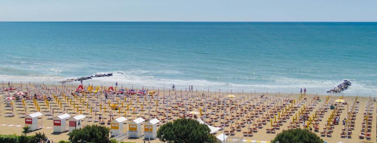 Hotel Bellevue Caorle Exterior photo